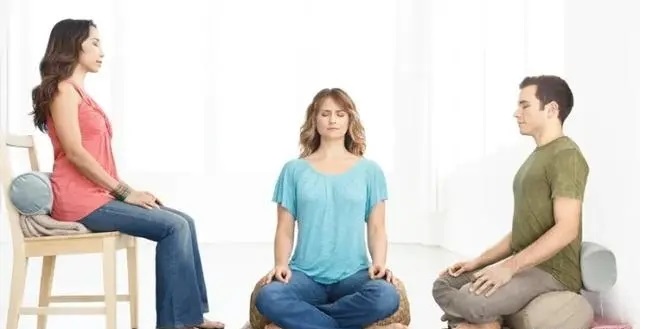 Co takhle pohodlná meditace v sedě
